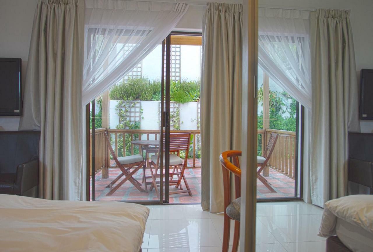 Guest house Bayview 2*